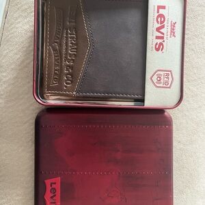 Levi mens wallet